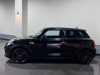 Used MINI Hatch 2017 for sale - 76547194: Photo