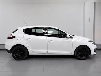 Used Renault Megane 2015 for sale - 79059097: Photo