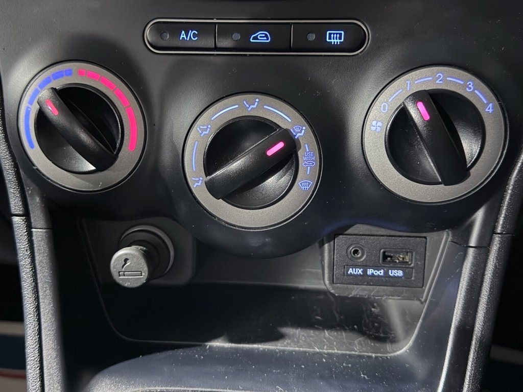 Used Hyundai i10 2012 for sale - 78002431: Photo 11