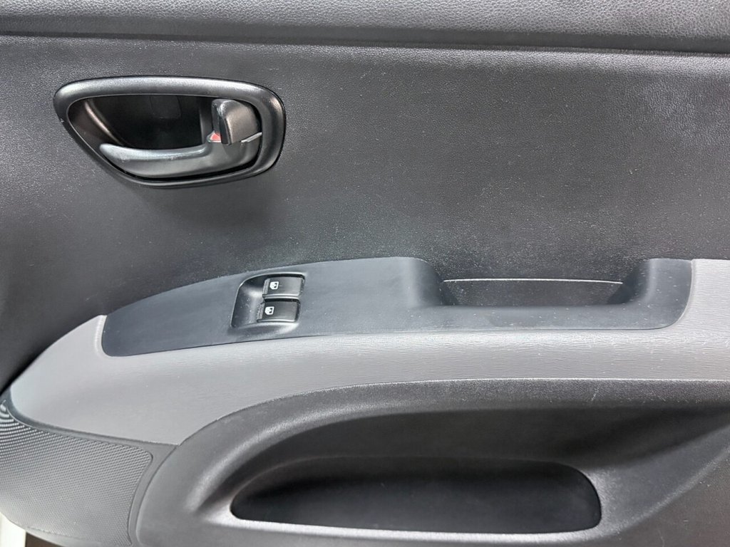 Used Hyundai i10 2012 for sale - 78002431: Photo 22