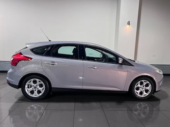 Used Ford Focus 2011 for sale - 75512015: Photo