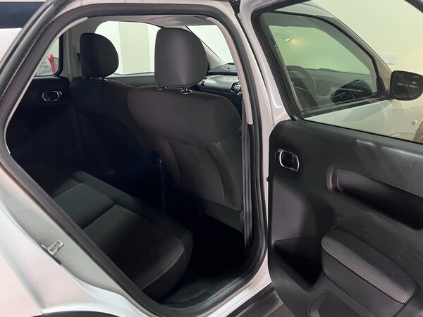 Used Citroen C4 Cactus 2018 for sale - 75542724: Photo 28