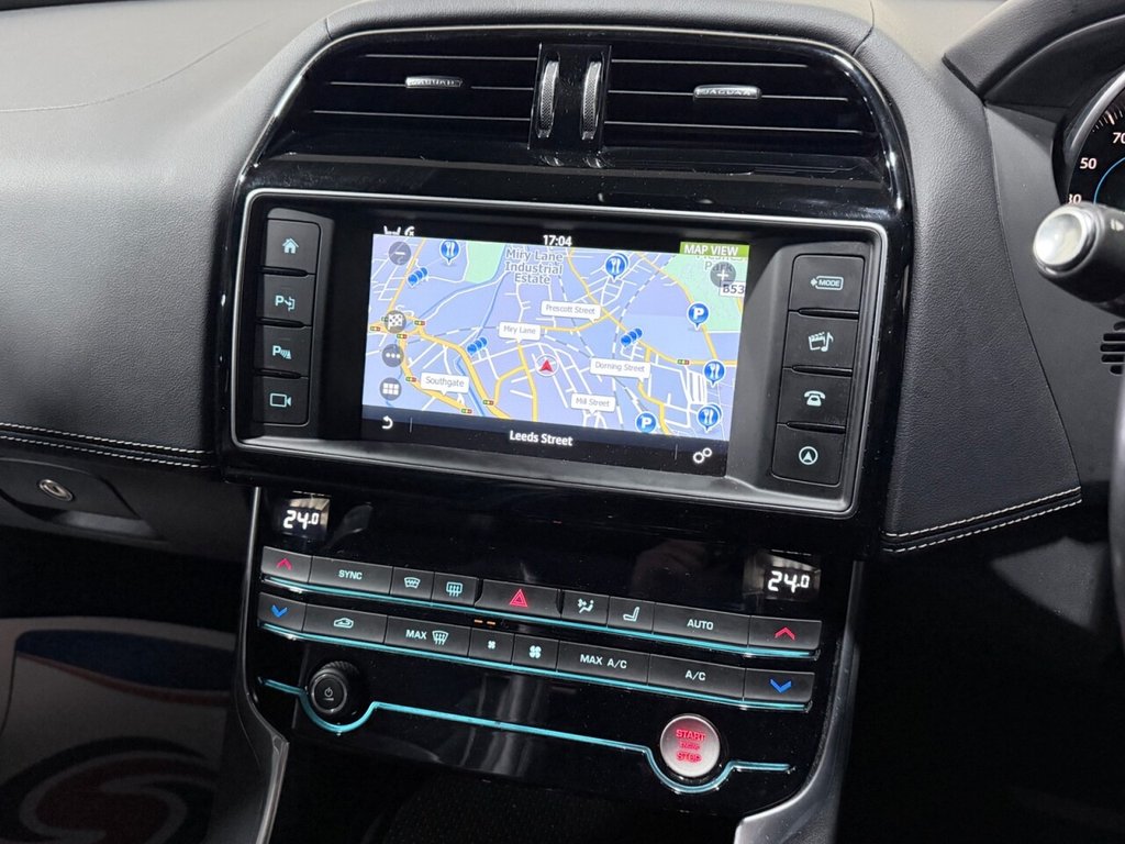 Used Jaguar XE 2016 for sale - 77835921: Photo 10