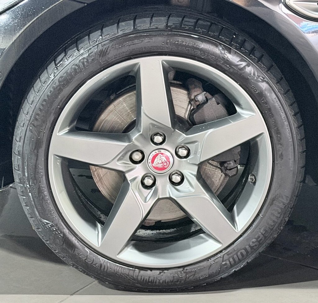 Used Jaguar XE 2016 for sale - 77835921: Photo 38