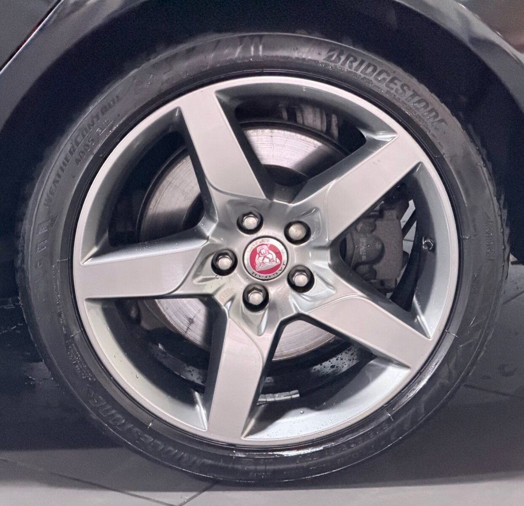 Used Jaguar XE 2016 for sale - 77835921: Photo 39