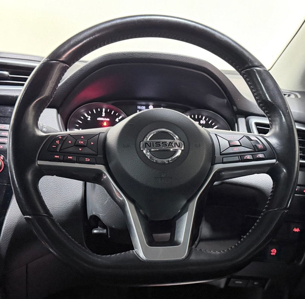 Used Nissan Qashqai 2017 for sale - 77835490: Photo 8