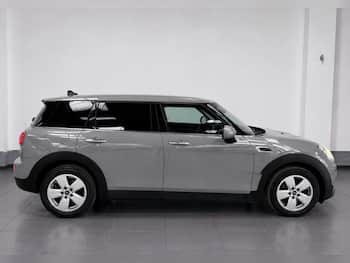 Used MINI Clubman 2018 for sale - 79632056: Photo