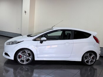 Used Ford Fiesta 2013 for sale - 78406229: Photo