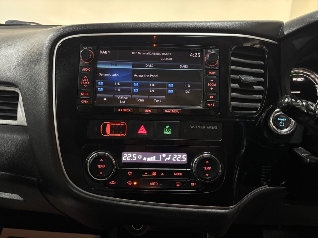 Used Mitsubishi Outlander 2014 for sale - 76798216: Photo 17