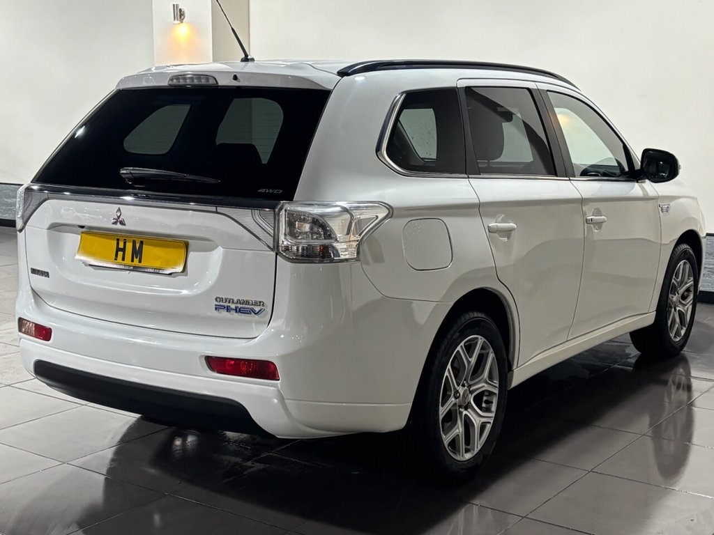 Used Mitsubishi Outlander 2014 for sale - 76798216: Photo 21