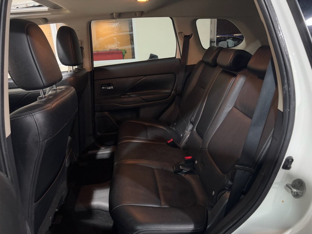 Used Mitsubishi Outlander 2014 for sale - 76798216: Photo 27