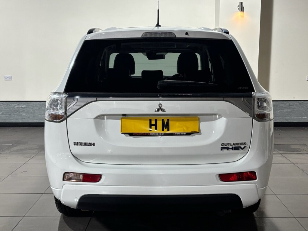 Used Mitsubishi Outlander 2014 for sale - 76798216: Photo 32