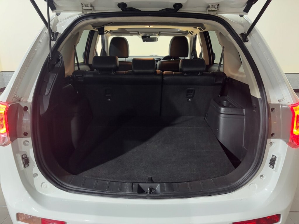 Used Mitsubishi Outlander 2014 for sale - 76798216: Photo 33