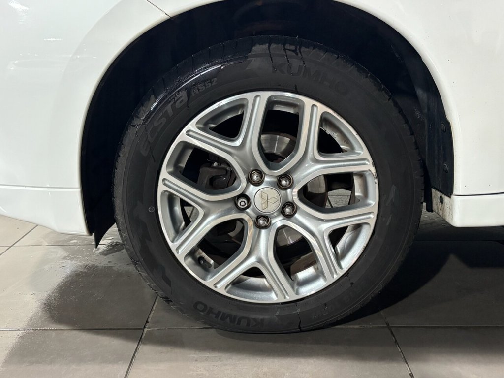 Used Mitsubishi Outlander 2014 for sale - 76798216: Photo 39