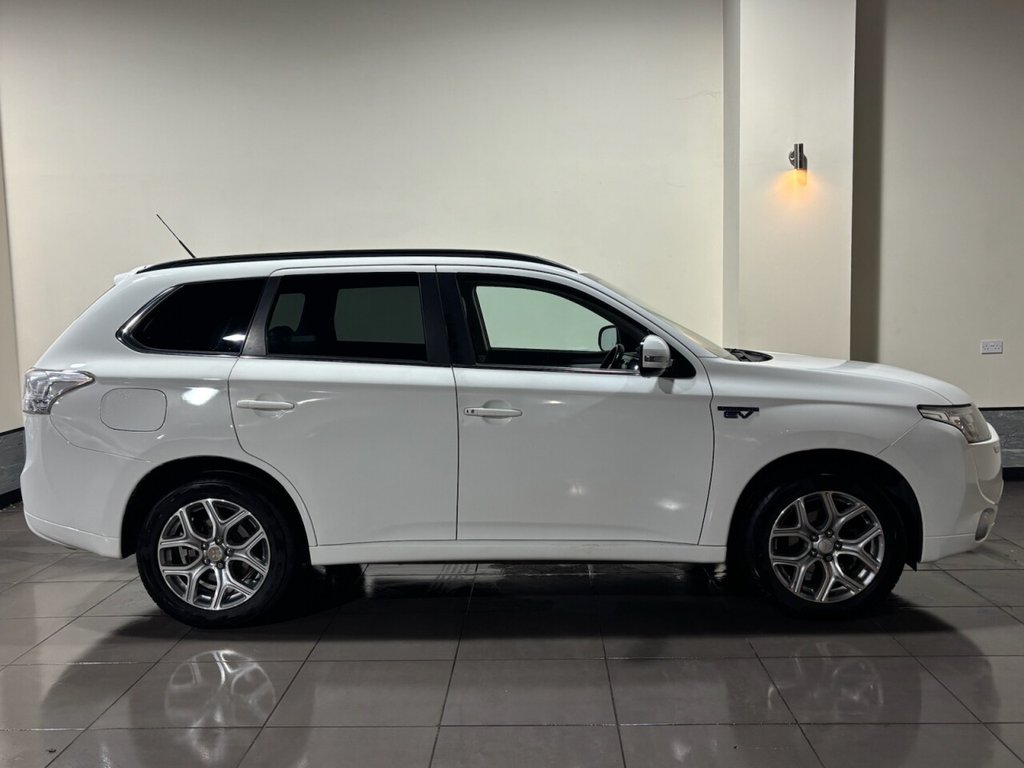 Used Mitsubishi Outlander 2014 for sale - 76798216: Photo 4
