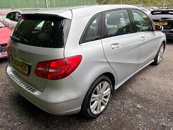 Used Mercedes-Benz B-Class 2014 for sale - 75359642: Photo