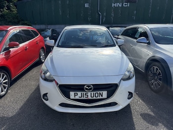 Used Mazda Mazda2 2015 for sale - 75276390: Photo