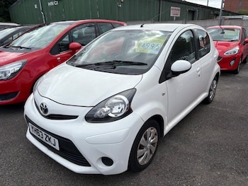 Used Toyota AYGO 2013 for sale - 75597209: Photo