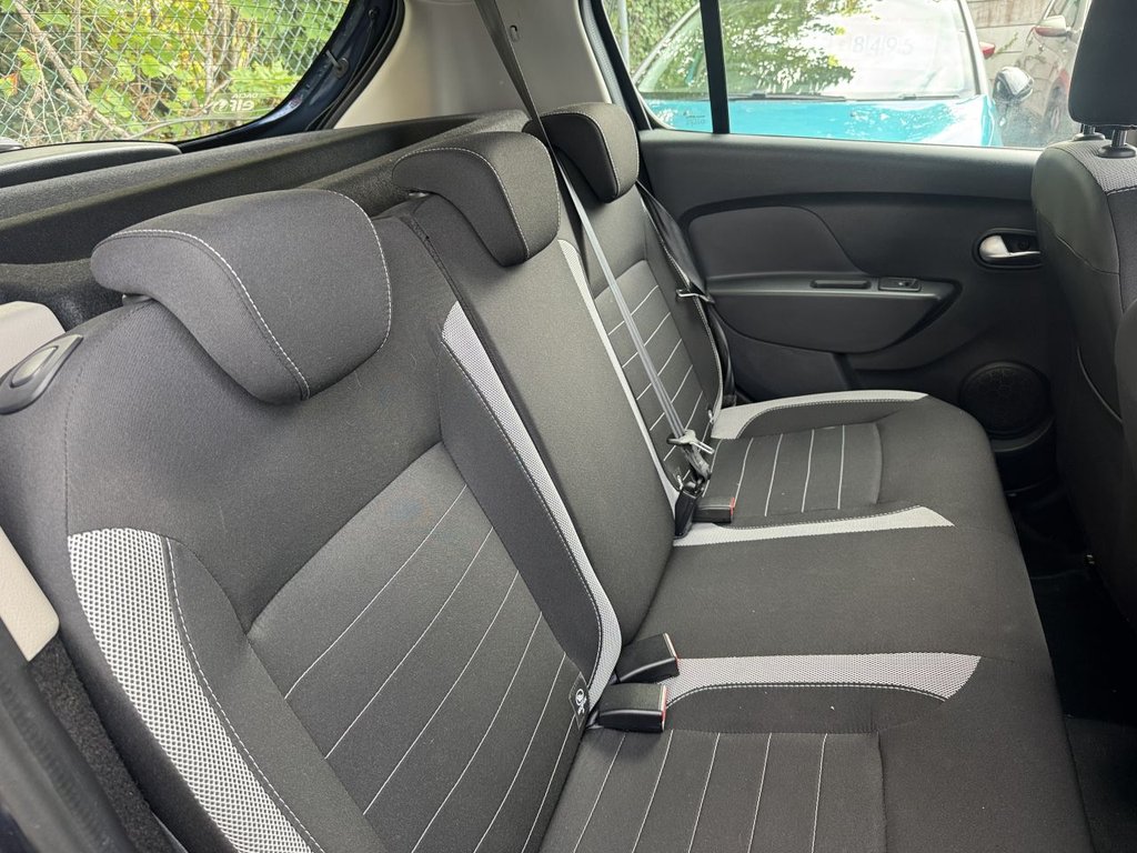 Used Dacia Sandero Stepway 2018 for sale - 76014798: Photo 6
