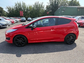 Used Ford Fiesta 2015 for sale - 75528045: Photo