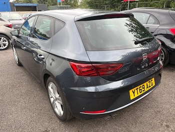 Used SEAT Leon 2019 for sale - 75359609: Photo