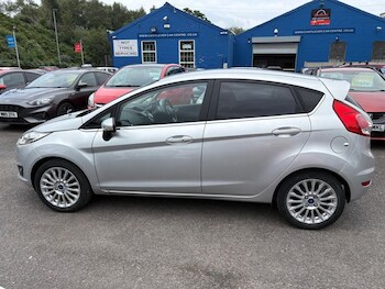 Used Ford Fiesta 2014 for sale - 75336161: Photo