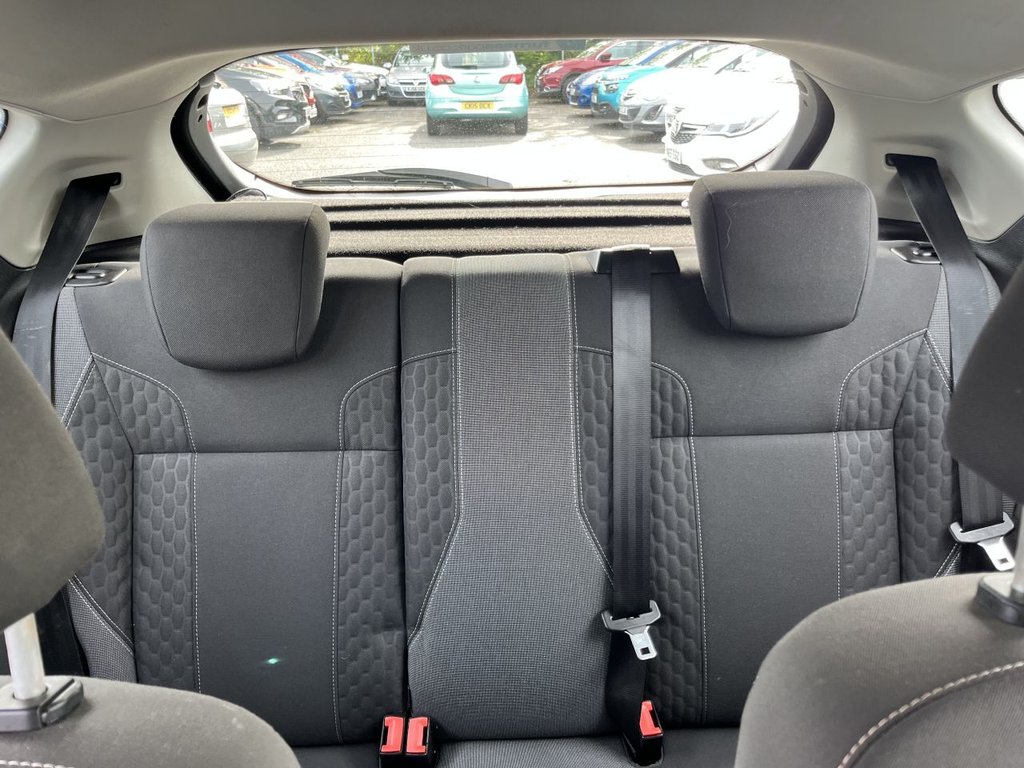 Used Ford Fiesta 2015 for sale - 76080732: Photo 14