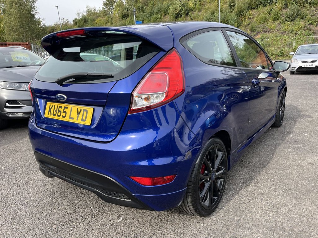 Used Ford Fiesta 2015 for sale - 76080732: Photo 8