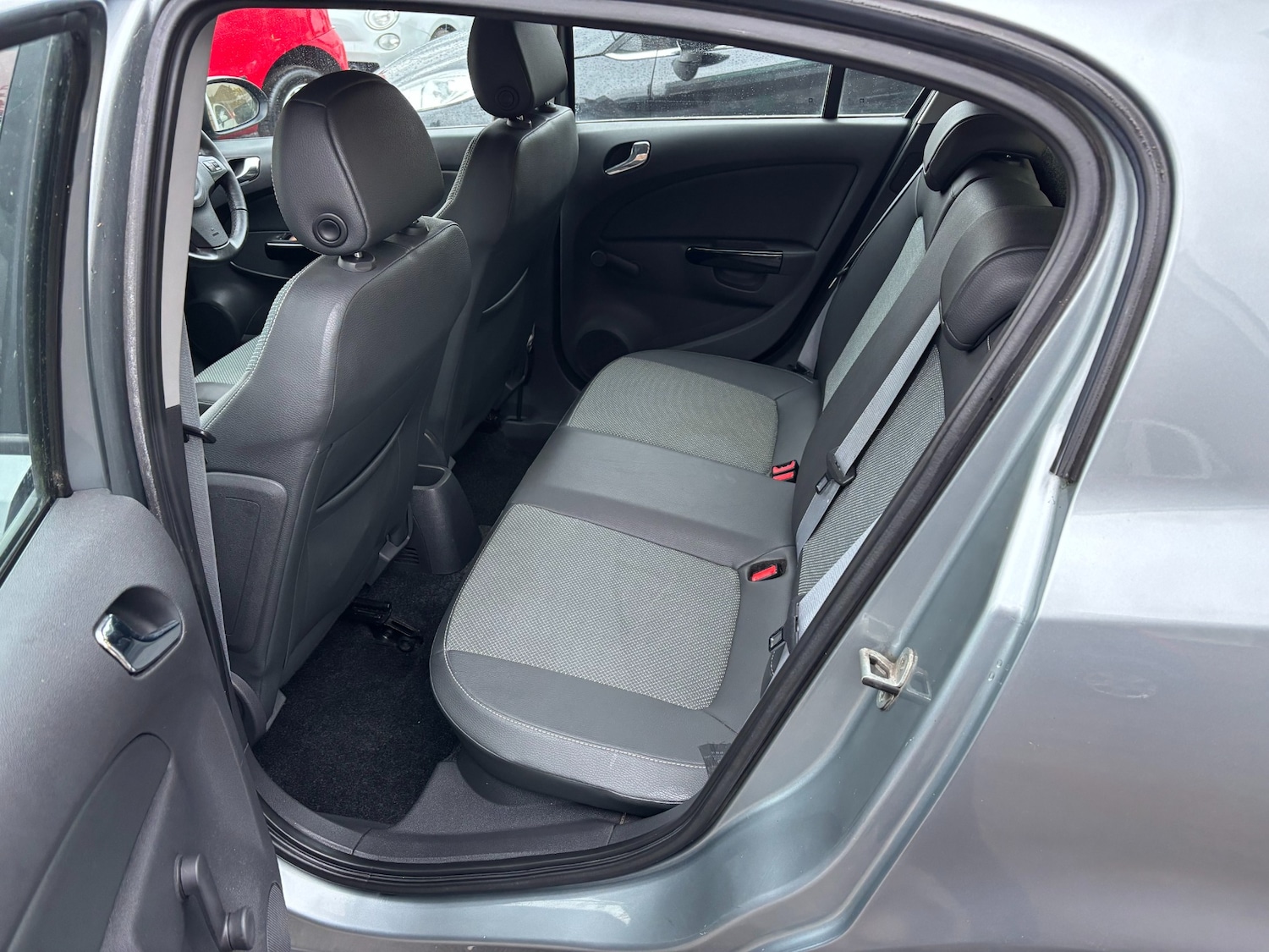 Used Vauxhall Corsa 2010 for sale - 77272541: Photo 11