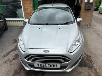 Used Ford Fiesta 2014 for sale - 76184212: Photo 2