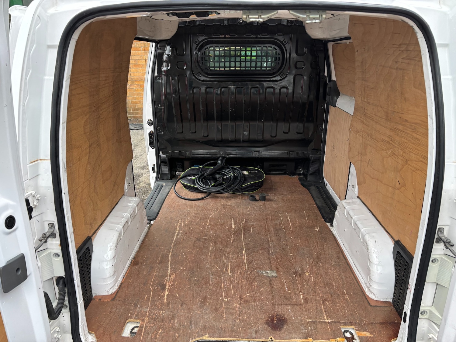 Used Nissan e-NV200 2015 for sale - 77364031: Photo 10