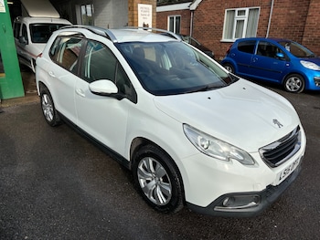 Used Peugeot 2008 2015 for sale - 77476064: Photo