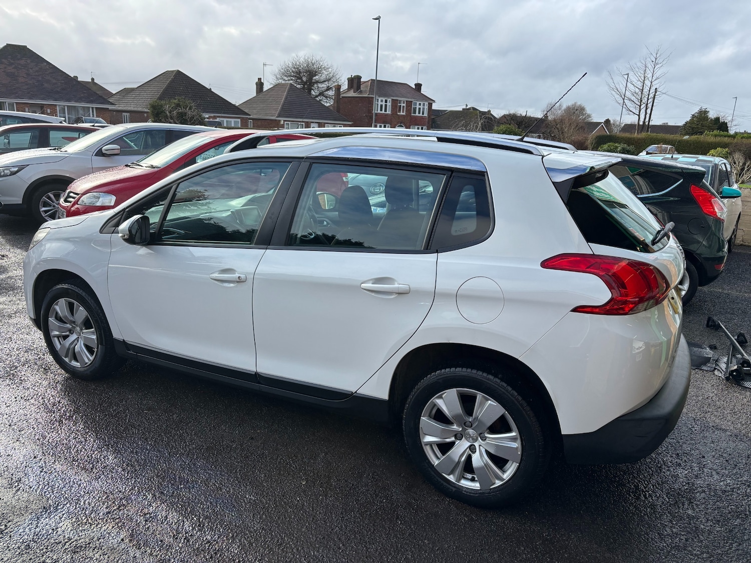 Used Peugeot 2008 2015 for sale - 77476064: Photo 3