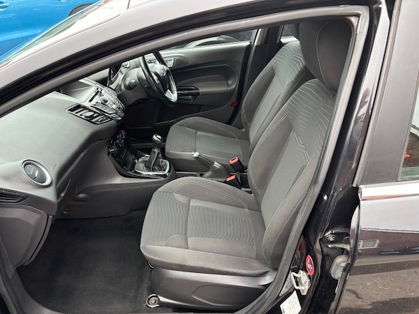 Used Ford Fiesta 2013 for sale - 76263101: Photo 11