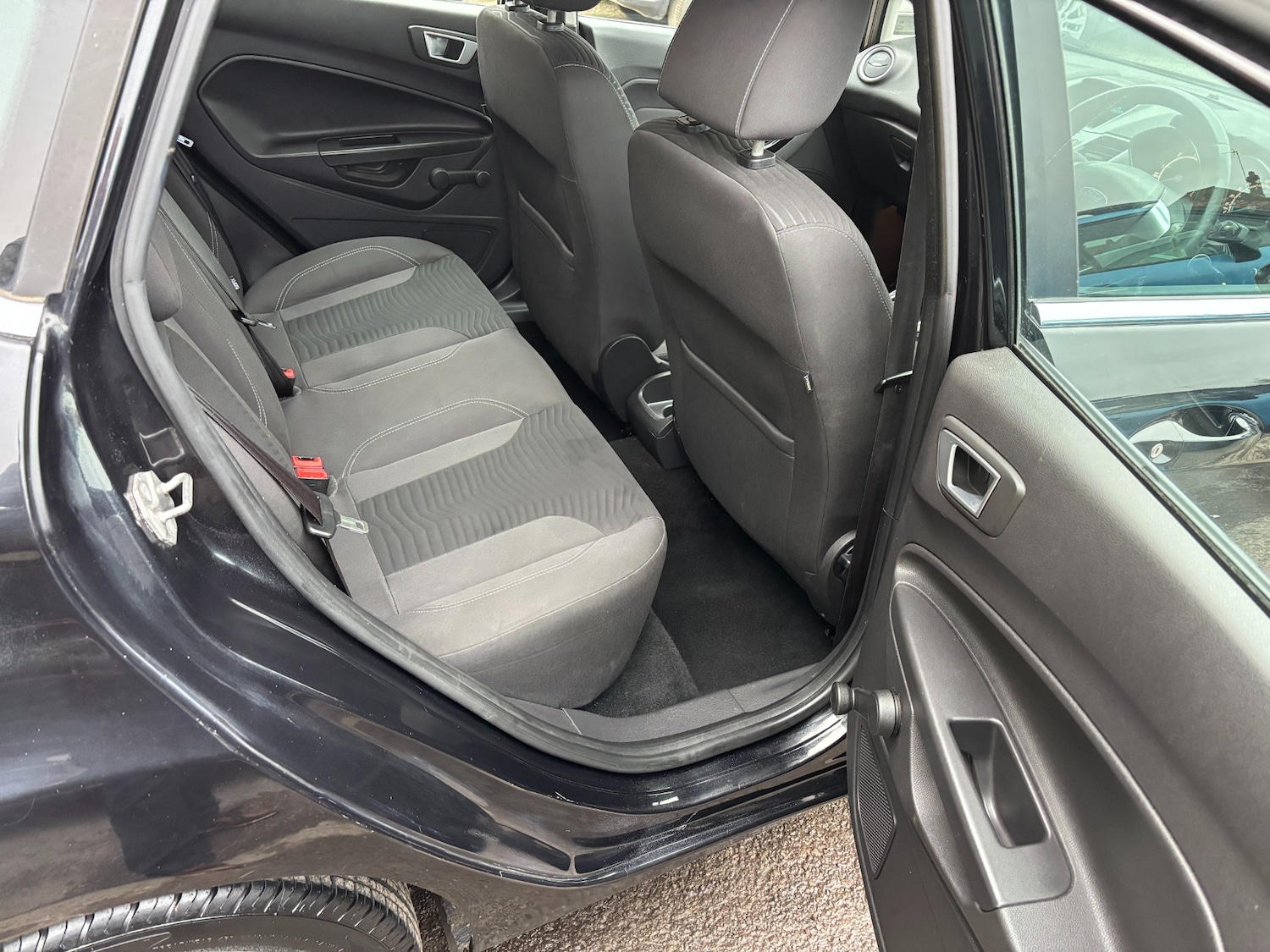 Used Ford Fiesta 2013 for sale - 76263101: Photo 9