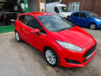 Used Ford Fiesta 2016 for sale - 78390131: Photo