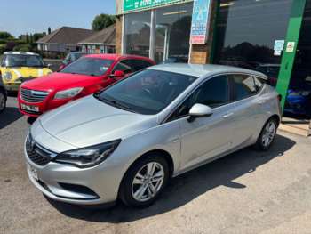 2017 (67) - 1.6 CDTi 16V ecoFLEX Tech Line 5dr