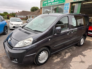 2011 (61) - 2.0 HDi L1 Leisure 5dr [5 seats]