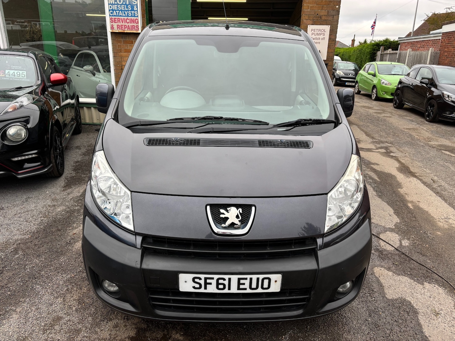 Used Peugeot Expert Tepee 2011 for sale - 76253639: Photo 4