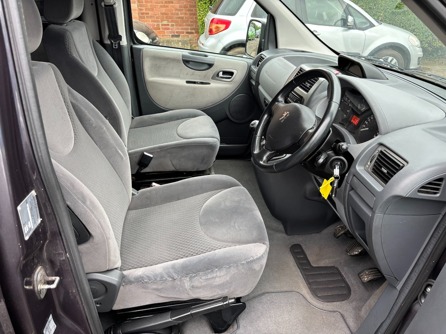 Used Peugeot Expert Tepee 2011 for sale - 76253639: Photo 7