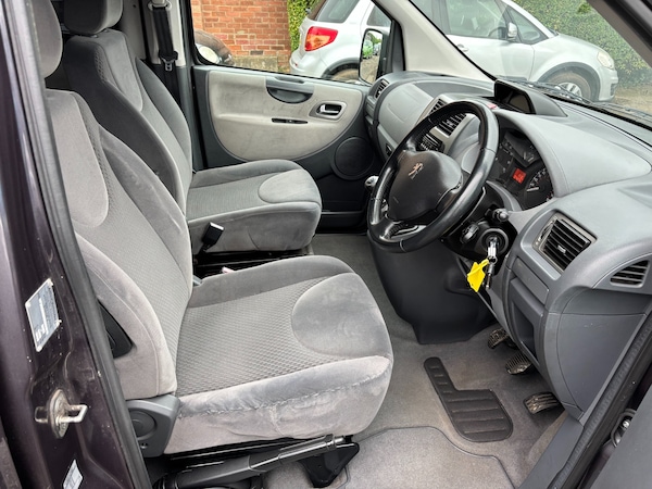 Used Peugeot Expert Tepee 2011 for sale - 76253639: Photo 7