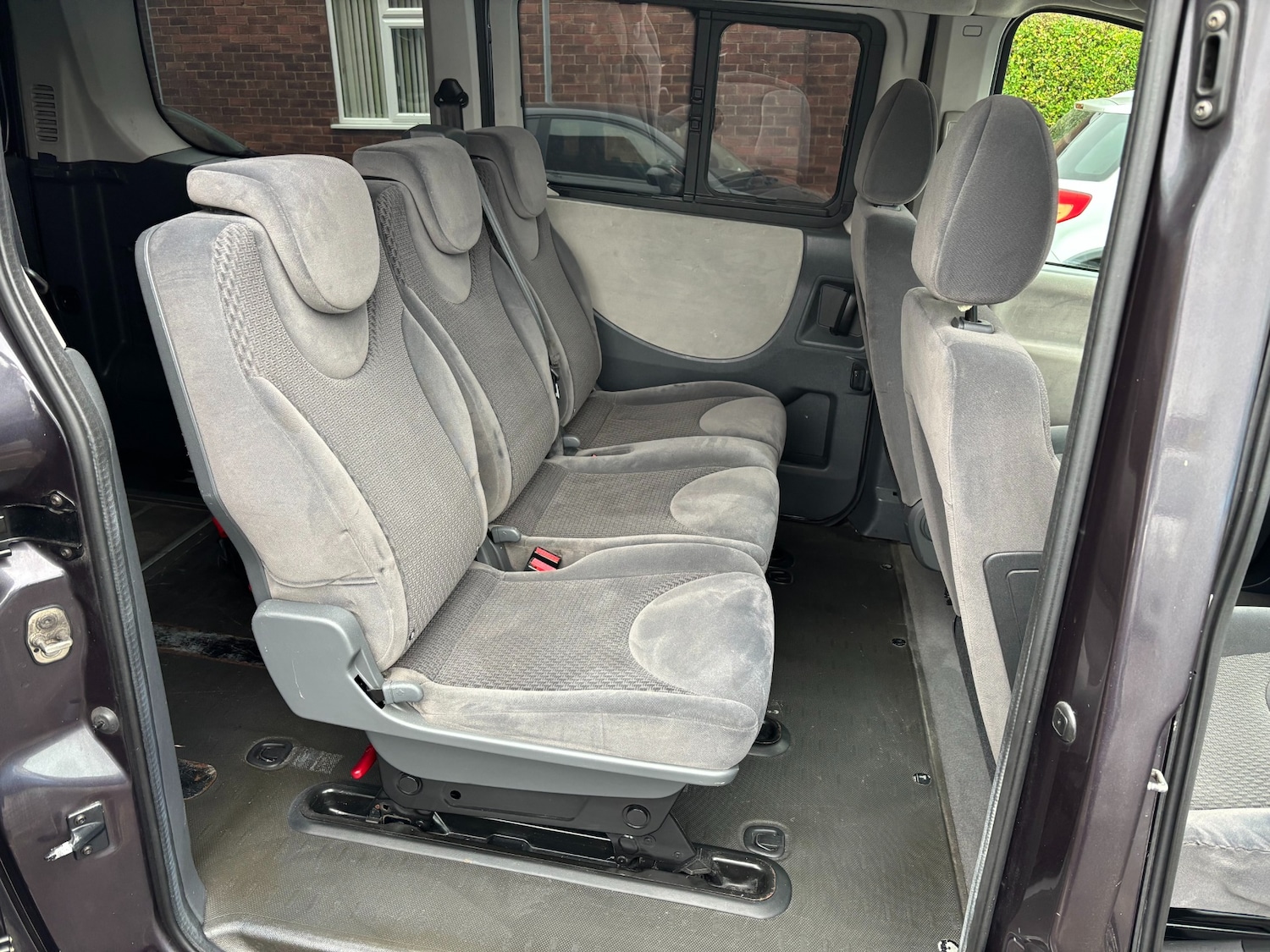 Used Peugeot Expert Tepee 2011 for sale - 76253639: Photo 8