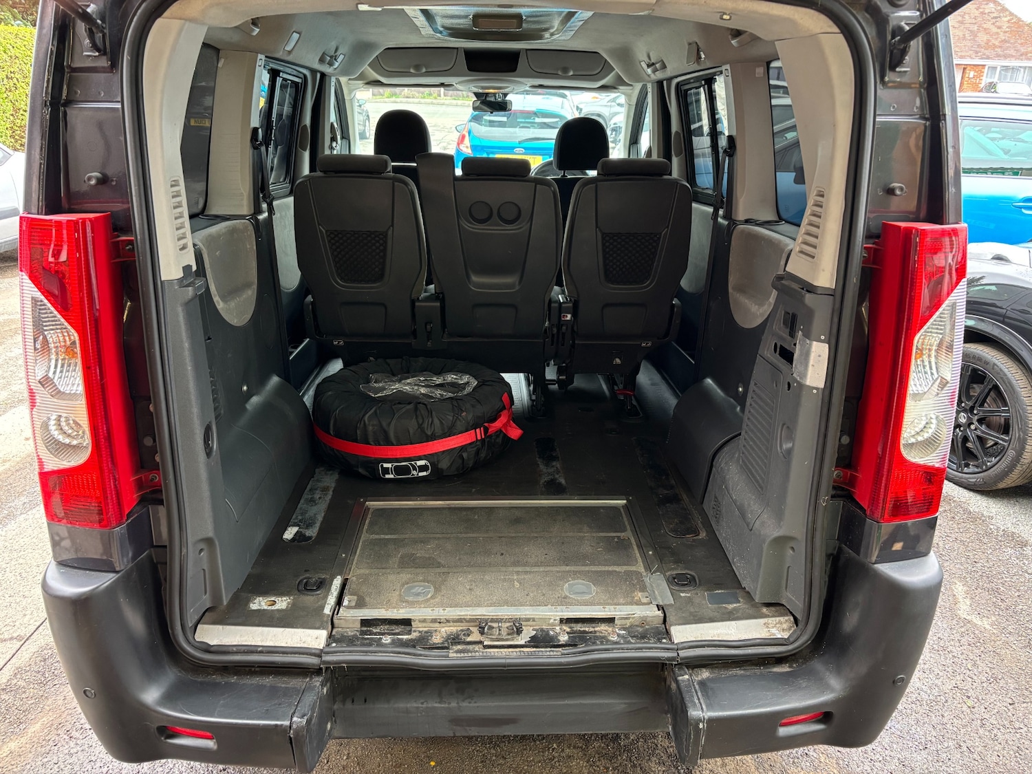 Used Peugeot Expert Tepee 2011 for sale - 76253639: Photo 9