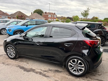 Used Mazda Mazda2 2018 for sale - 76067313: Photo