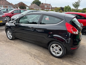 Used Ford Fiesta 2013 for sale - 79558434: Photo