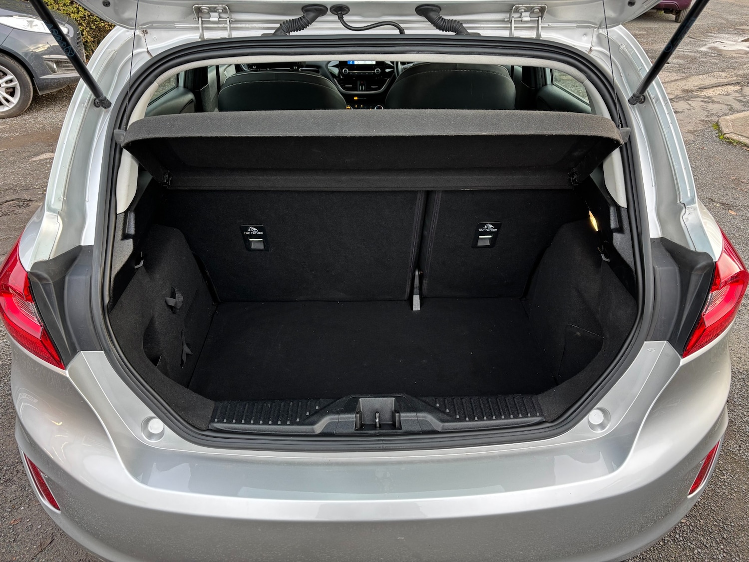 Used Ford Fiesta 2017 for sale - 76638732: Photo 10