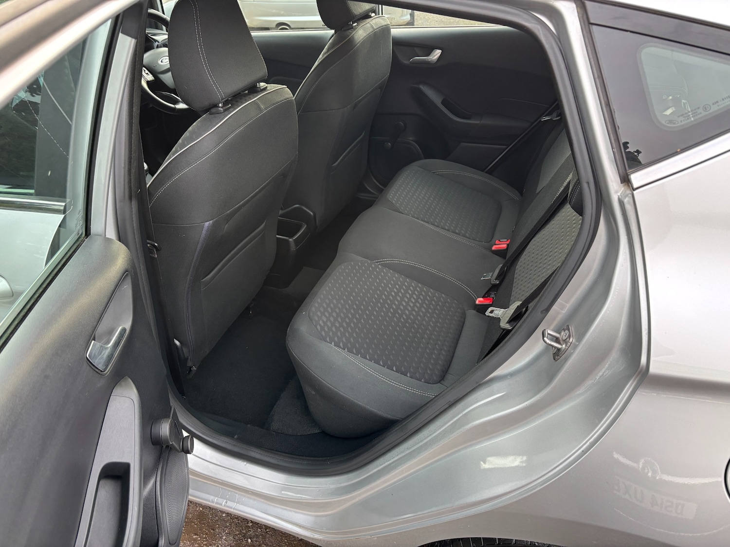 Used Ford Fiesta 2017 for sale - 76638732: Photo 11