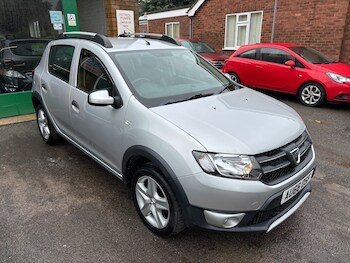 Used Dacia Sandero Stepway 2016 for sale - 78874130: Photo