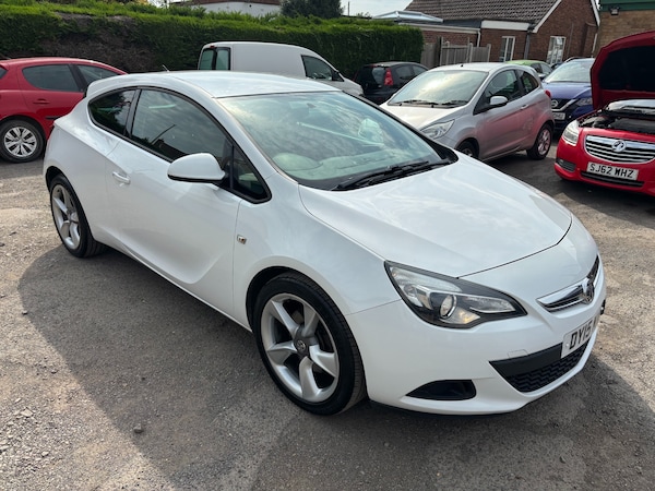 Used Vauxhall Astra GTC 2015 for sale - 75556504: Photo 2