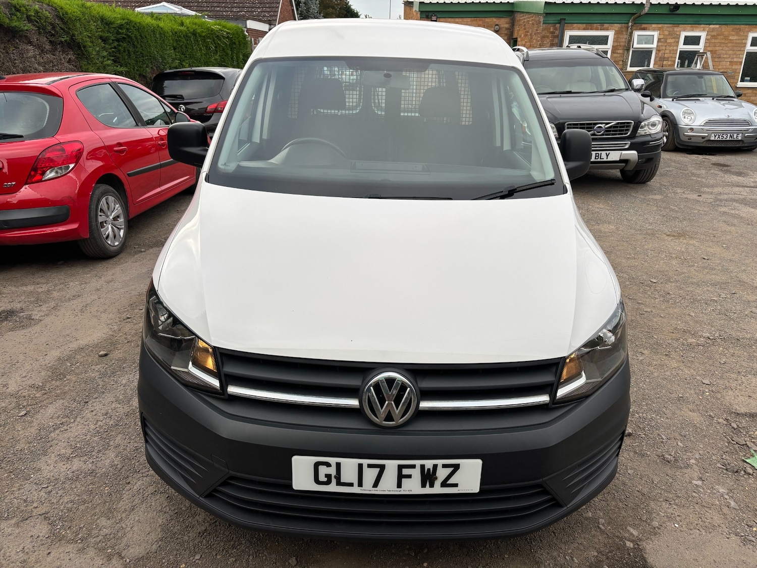 Used Volkswagen Caddy 2017 for sale - 76263671: Photo 3